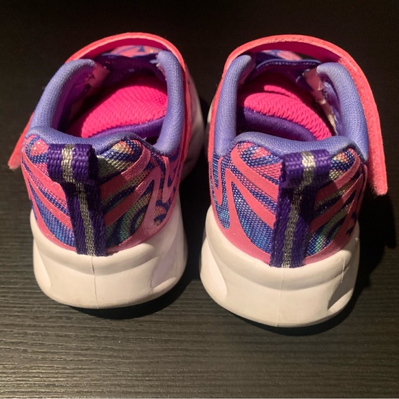 Skechers S light shoes (Size: 5 US) - Picture 3 of 8